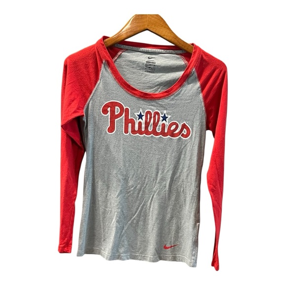 Nike‎ Philadelphia Phillies Women’s Long Sleeve Raglan T-Shirt Size Small - Picture 1 of 8